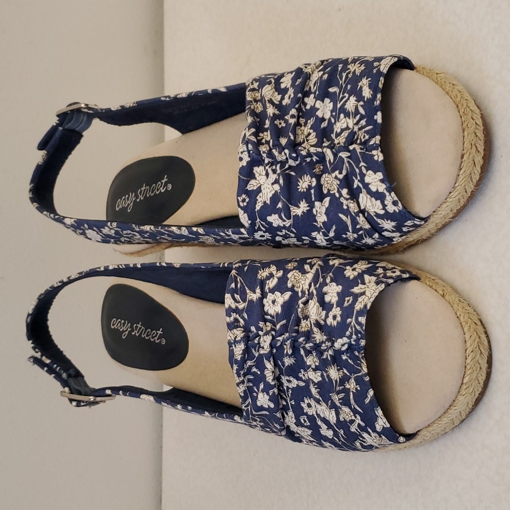 Easy Street Blue White Floral Buckle Strap Wedge Espadrilles, 9.5M
